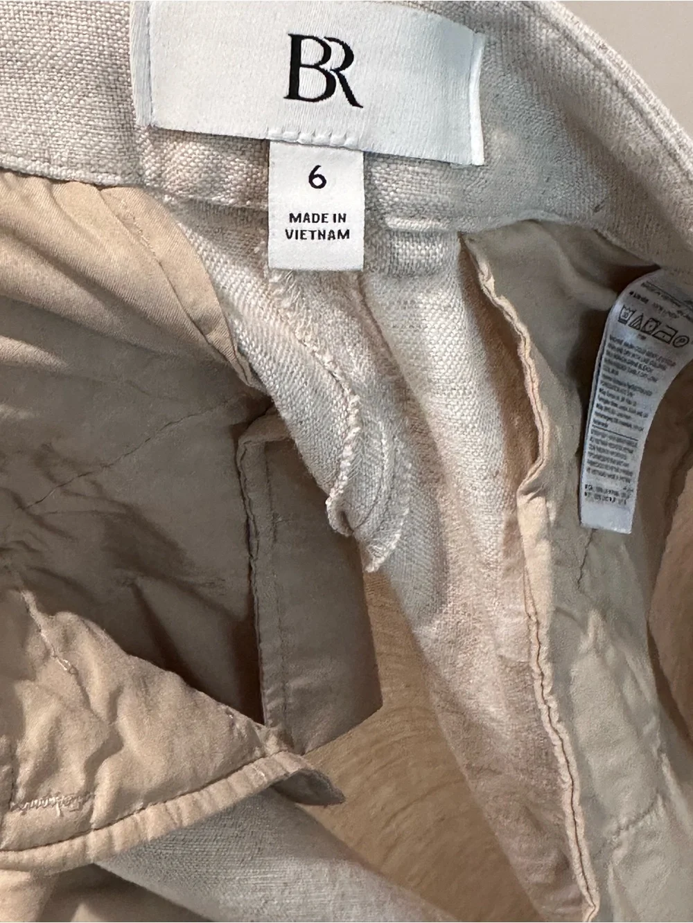 Banana Republic Women’s Beige Linen-Blend Chinos